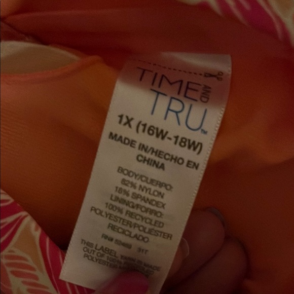 Time and Tru Floral Summer Hawaiian Coral Bikini - Top size 1x Bottom size 10 - Picture 3 of 8